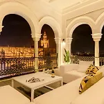Isg Apartments The Most Exclusive Apartment In Sevillaparking